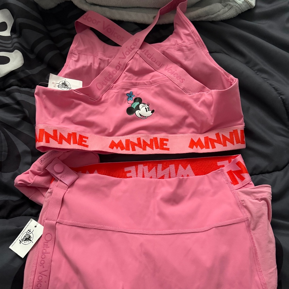 Outdoor Voices Minnie Mouse leggings and bra